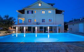 Villa Vita Holidays